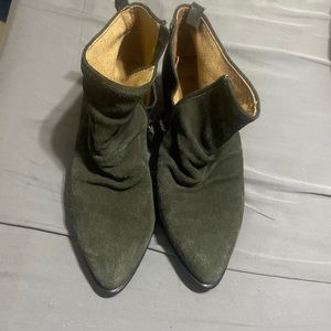 Green suede Kelsi Dagger booties